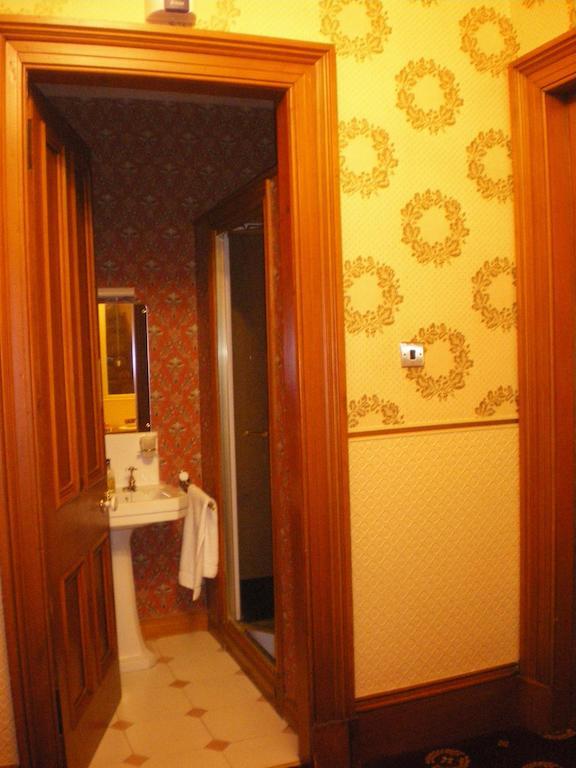 Langley Bank Guest House Ayr Ngoại thất bức ảnh