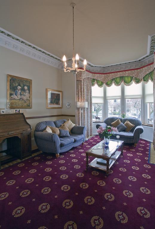 Langley Bank Guest House Ayr Ngoại thất bức ảnh