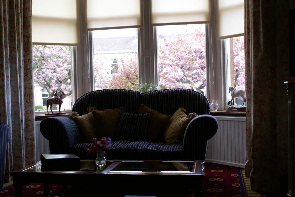 Langley Bank Guest House Ayr Ngoại thất bức ảnh